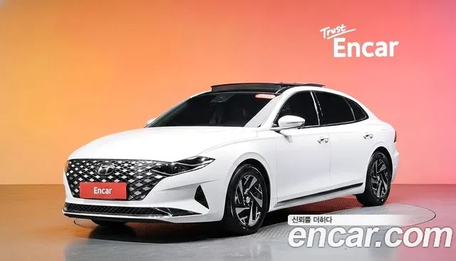 Hyundai The New Grandeur IG Hybrid Exclusive