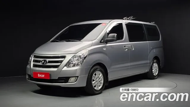 Hyundai Grand Starex 5