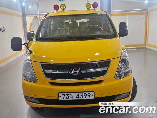 Hyundai Grand Starex 4WD