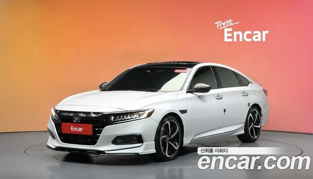 Honda Accord 10 2.0 Turbo