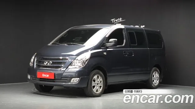 Hyundai Grand Starex 4WD 11