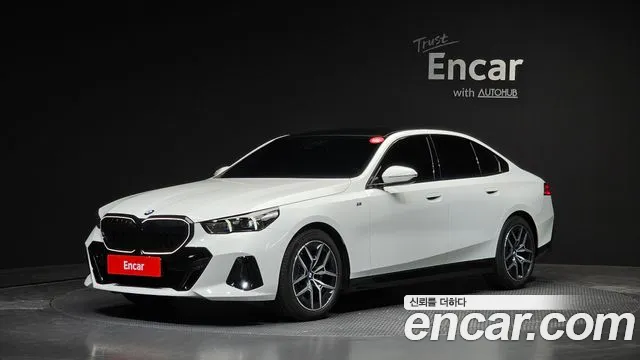 BMW 5 (G60) 520i M