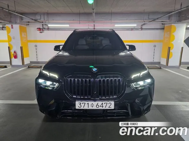 BMW X7 (G07) xDrive 40i M 7