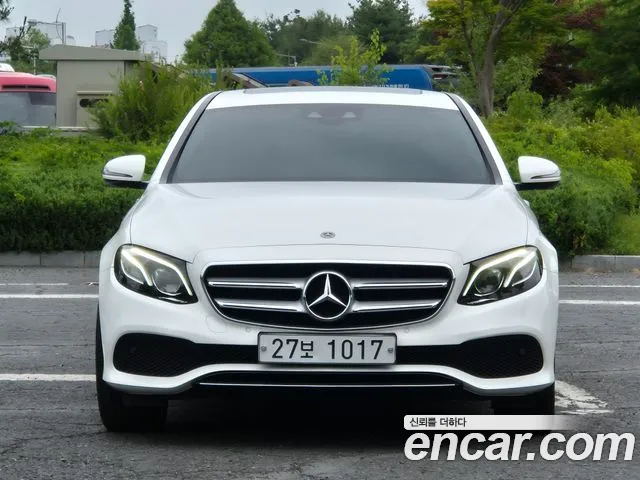 Mercedes-Benz E- W213 E220d