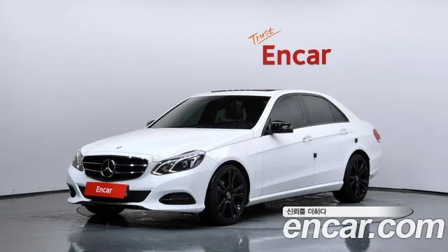 Mercedes-Benz E- W212 E220