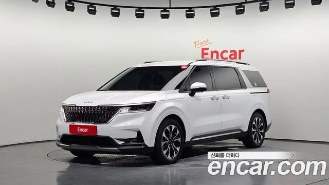 Kia Carnival 4 Gasoline 9 Signature