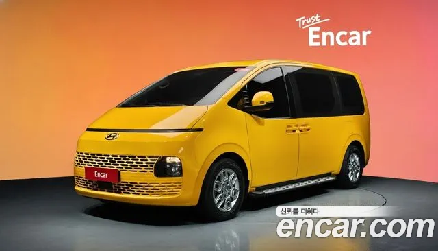 Hyundai Staria 4WD 11