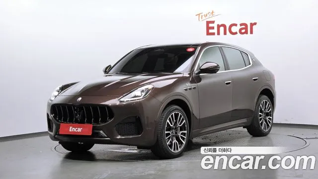 Maserati 2.0 AWD GT