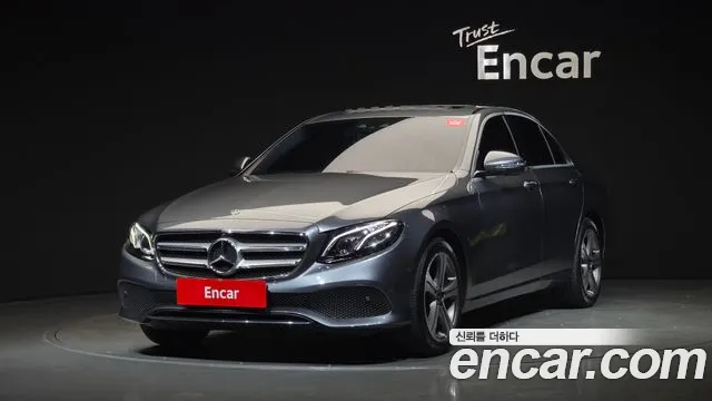 Mercedes-Benz E- W213 E300 4MATIC