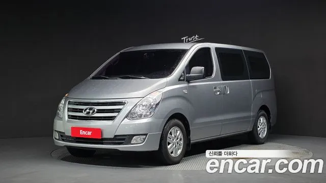 Hyundai Grand Starex 3