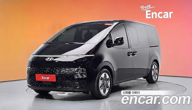 Hyundai Staria 9