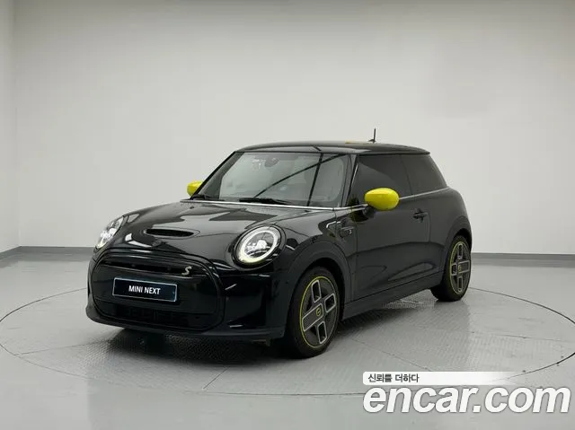 MINI Cooper SE 3