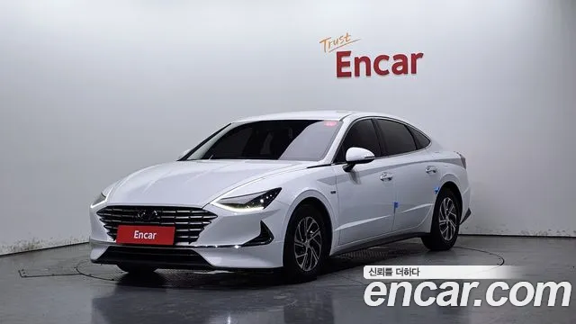 Hyundai Sonata Hybrid (DN8) Premium
