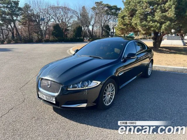 Jaguar New XF 2.2D X250