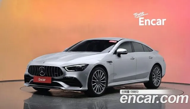 Mercedes-Benz AMG GT 4 43 4MATIC+