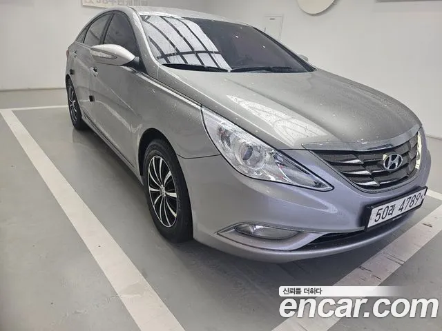 Hyundai YF Sonata Y20