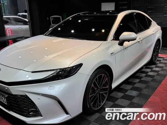 Toyota Camry (XV80) 2.5 XLE Premium Hybrid