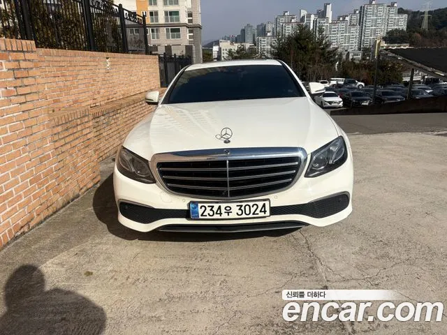 Mercedes-Benz E- W213 E300 Exclusive