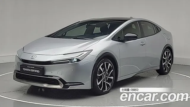 Toyota Prius 5 2.0 PHEV XSE