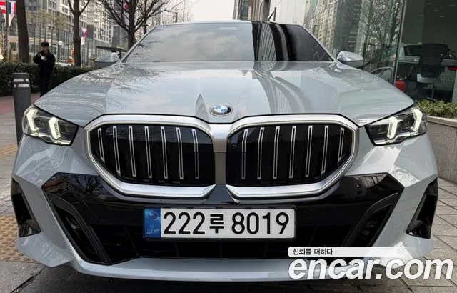 BMW 5 (G60) 520i M