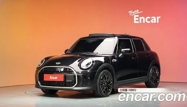 MINI Cooper S 4 5
