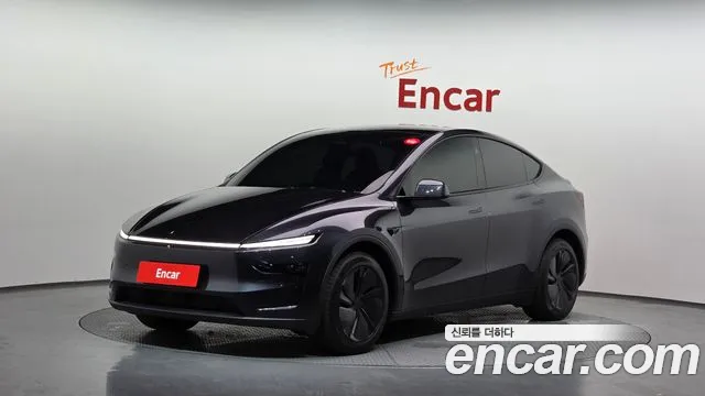 Tesla Y RWD