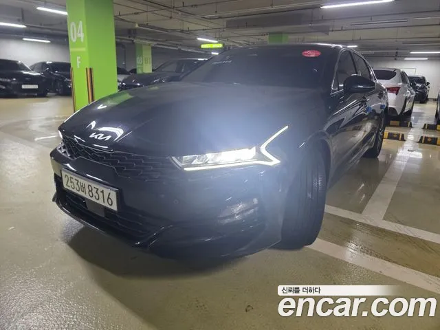 Kia K5 III 2.0 Prestige