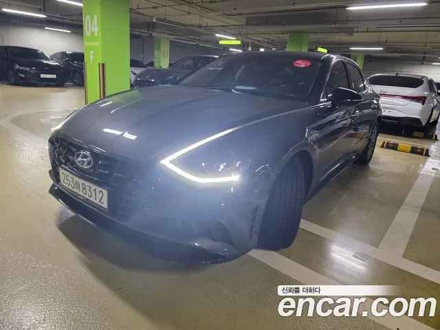 Hyundai Sonata (DN8) 2.0 Premium