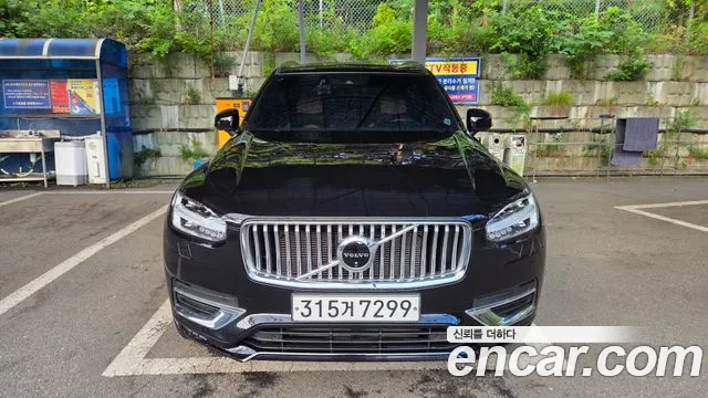 Volvo XC90 2 T6
