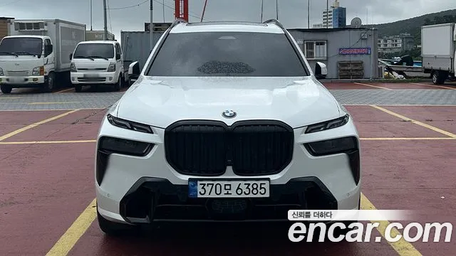 BMW X7 (G07) xDrive 40i M 7