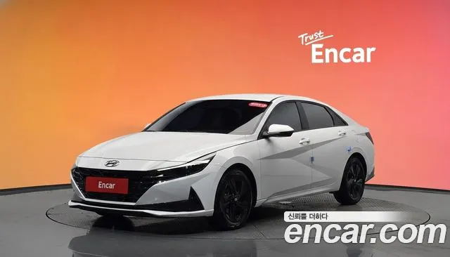 Hyundai Avante Hybrid (CN7)
