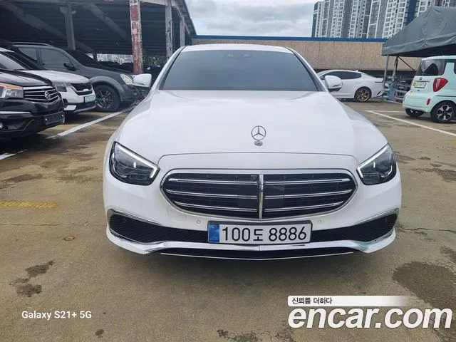 Mercedes-Benz E- W213 E300e 4MATIC Exclusive