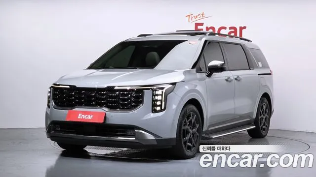 Kia The New Carnival 4 HEV 9
