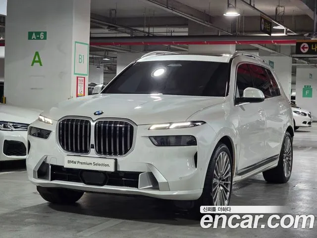 BMW X7 (G07) xDrive 40i 6