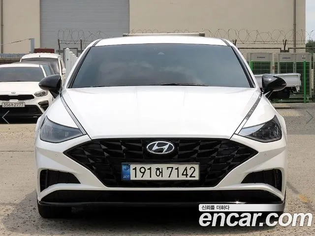 Hyundai Sonata (DN8) 2.0 Premium