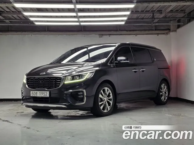 Kia The New Carnival 9 Noblesse