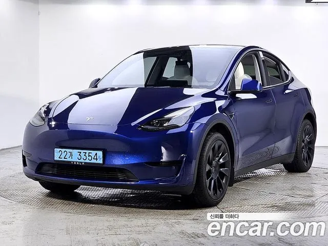 Tesla Y RWD