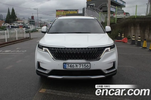 Kia Carnival 4 Gasoline 11 Prestige