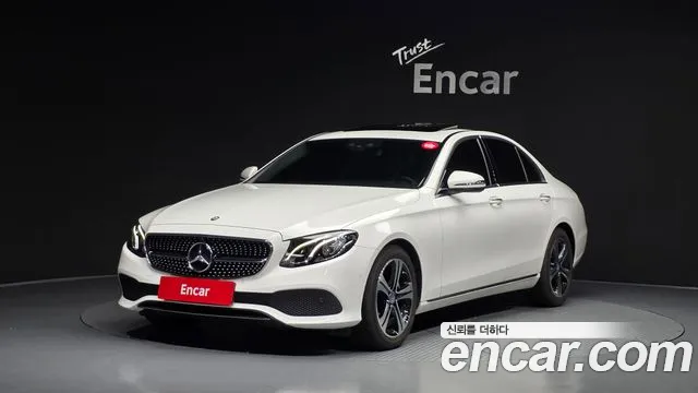 Mercedes-Benz E- W213 E200
