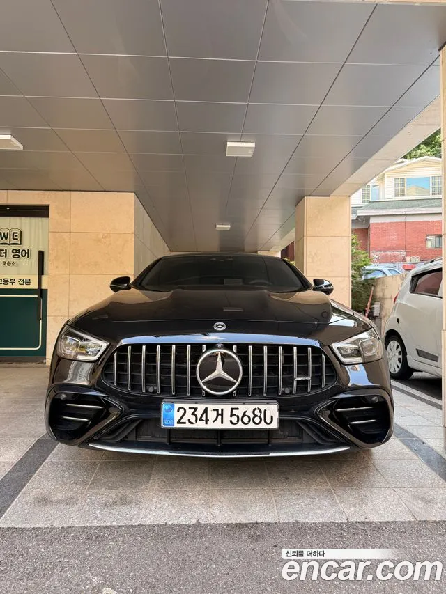 Mercedes-Benz AMG GT 4 43 4MATIC+