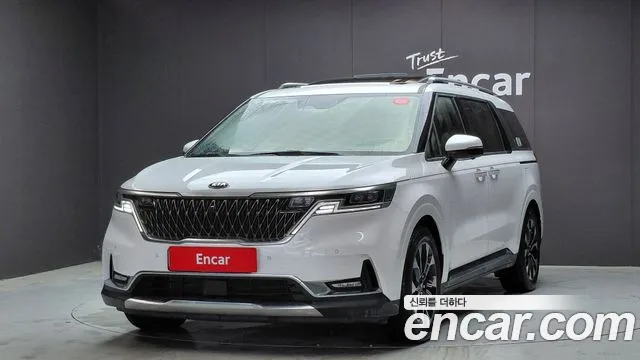 Kia Carnival 4 Gasoline 9 Signature