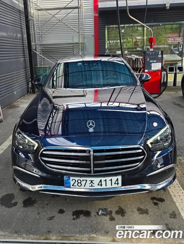 Mercedes-Benz E- W213 E300e 4MATIC Exclusive