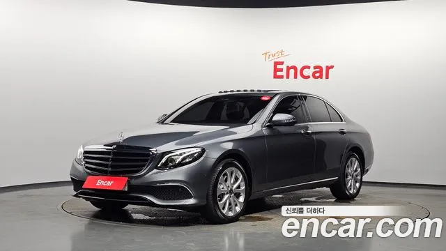 Mercedes-Benz E- W213 E220d 4MATIC Exclusive