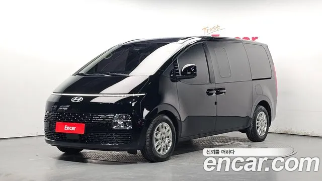 Hyundai Staria 5