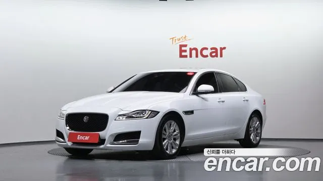 Jaguar XF (X260) 25t