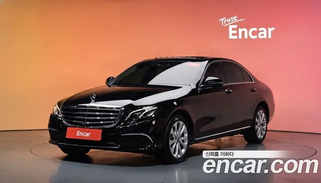 Mercedes-Benz E- W213 E300 4MATIC Exclusive