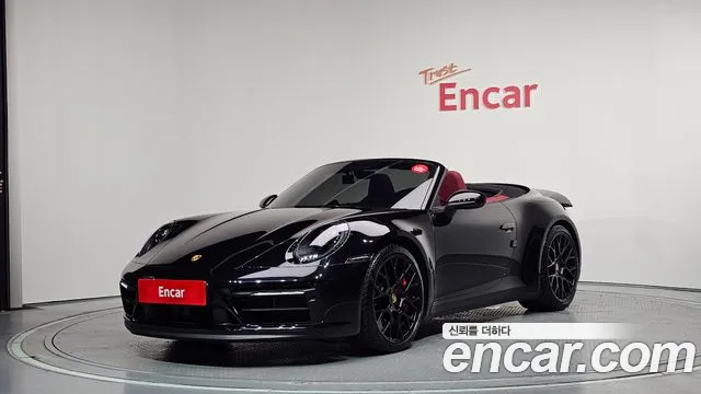 Porsche 911 (992) 4 GTS