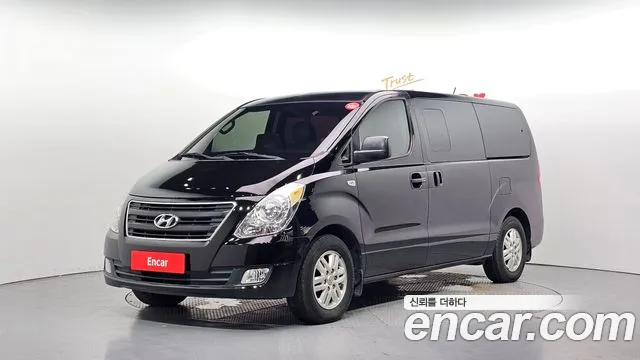 Hyundai Grand Starex 12