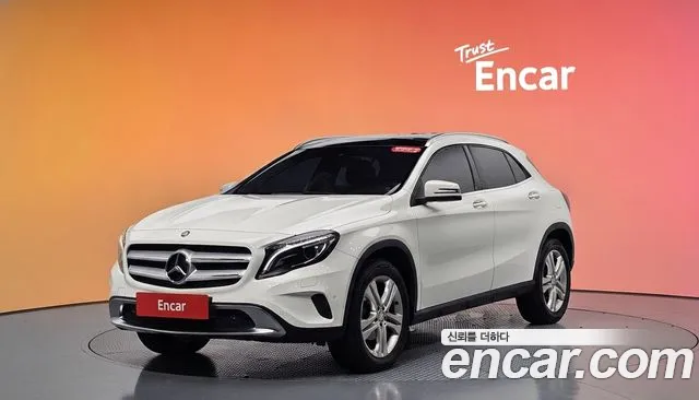 Mercedes-Benz GLA- X156 GLA200 d