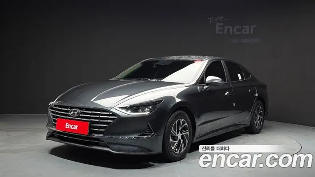 Hyundai Sonata Hybrid (DN8)